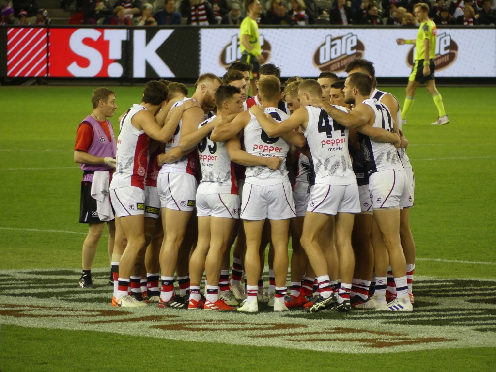 This image has an empty alt attribute; its file name is p1460179.jpg